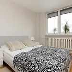Apartment Bright Boguslawskiego Perfect For Remote Work By Renters Warschau